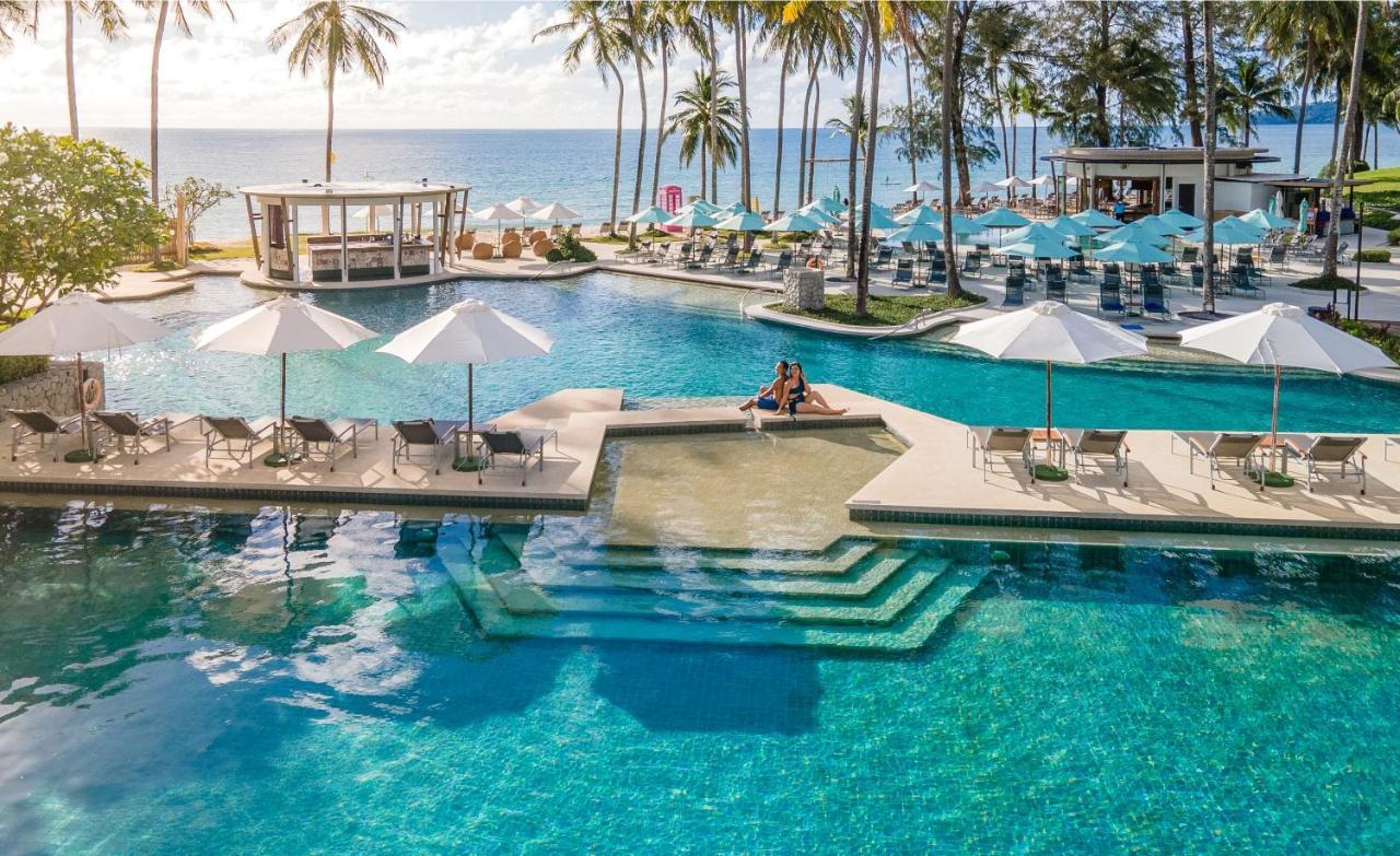 Saii Laguna Phuket Plaja Bang Tao Exterior foto The pool at the resort